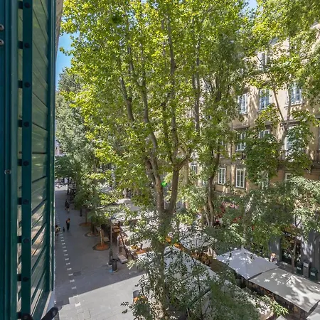 La Via Di Nandi شقة